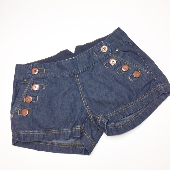 Forever 21 Pants - Forever 21 denim shorts sailor buttons CUTE! 27